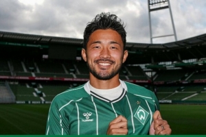 官方:日本国脚菅原由势从南安普顿租借加盟德甲不莱梅