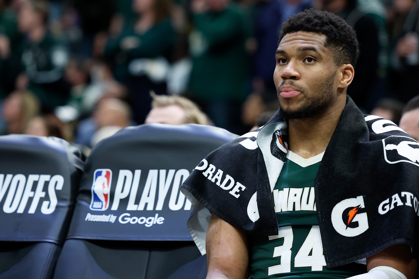 开云APP-苏群:字母哥明确了自己的人设 将来如果有什么变故那责任不在他