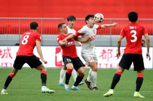 开云-【中超】金敃友闪电破门莱昂纳多绝平 蓉城2比2亚泰